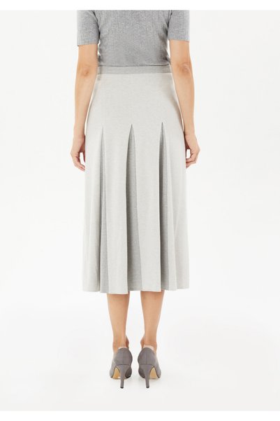 Guzella Midi Length Pleated Zippered Knitted Skirt