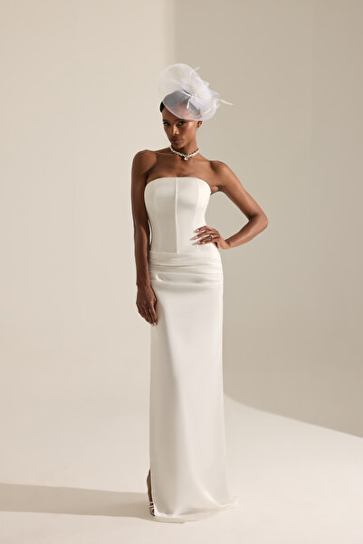 BETTY & SAM Daisy Beyaz Straplez Gece Elbisesi