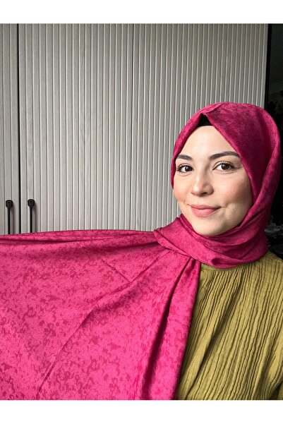 HAREM SCARF شال سيلفيا ذهبي فوشيا