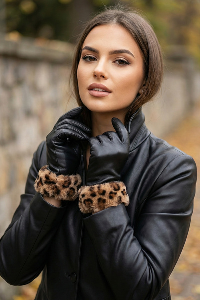 Kapin Leopar Peluş Manşetli Suni Deri Kadın Eldiven - Siyah