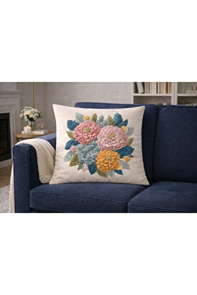 MİNOZA Digital Printed Cream Ground Pastel Floral Pattern Decorative Throw Pi...