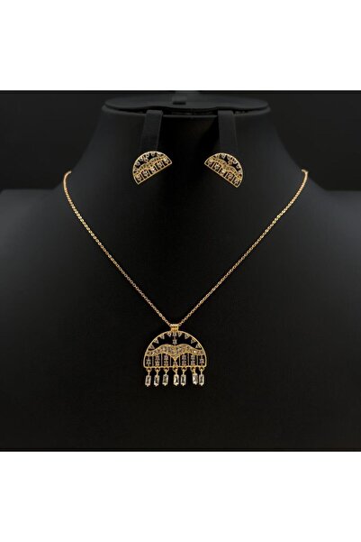 Generic A set of delicate zircon diamond-like accessories in a gold color, elegant design, 3 pieces, special edition, with a color guarantee.