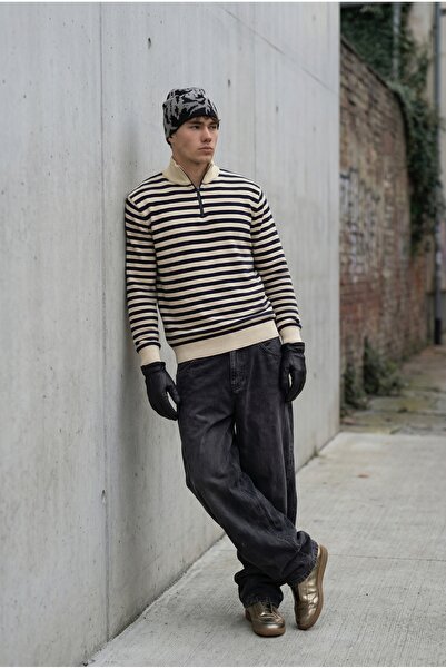 caddekombin Striped Dikyaka Half-Zip Navy Blue Ecru Sweatshirt