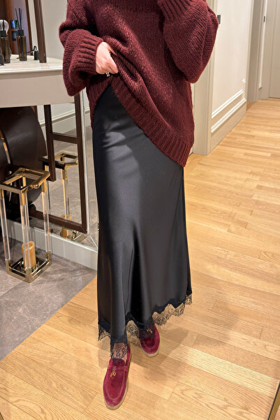 MAGARDE Lace Detail Elastic Waist Satin Skirt - Black