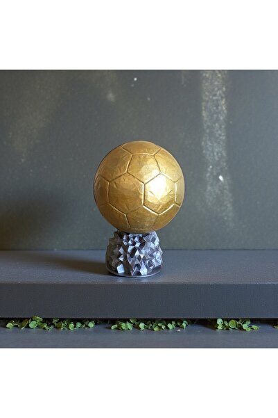 FIGURİFY Ballon d’Or Altın Top Kupası – İsme Özel Kişiselleştirilebilir Futbol Ödülü - Orta Boy(17 cm)