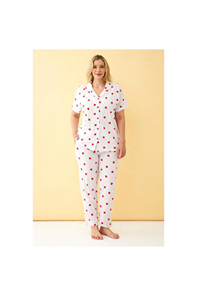 Narnuga Mi̇ray- Women's White Red Heart Patterned Front Buttoned Plus Size Pajama Set