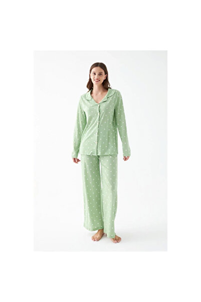 Narnuga Mi̇ray- Women's Green Heart Patterned Buttoned Cotton Pajama Set