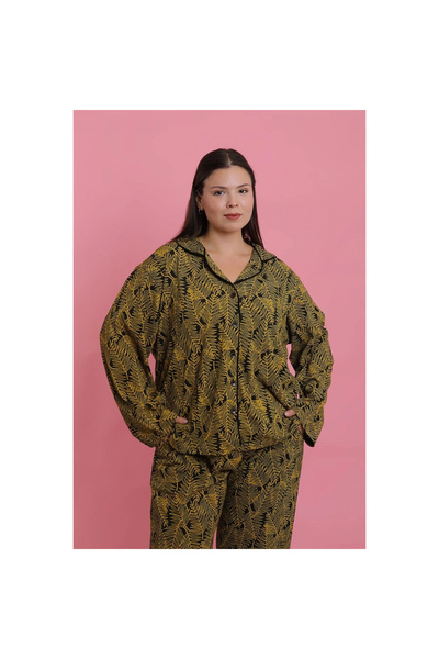 Narnuga Mi̇ray- Women's Plus Size Tropical Leaf Pattern Buttoned Pajama Set