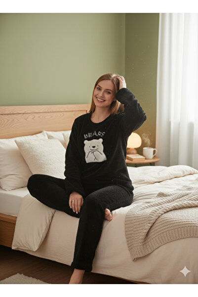 Sude Women's Plush Pajama Set