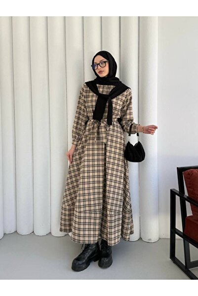 Ekose Kuşaklı Elbise