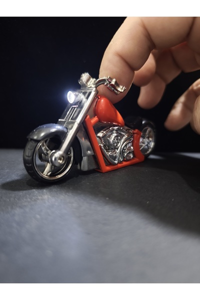 enyatakı Motorsiklet modeli ızgaralı pürmüzlü ışıklı alevli kaliteli tarz çakmak