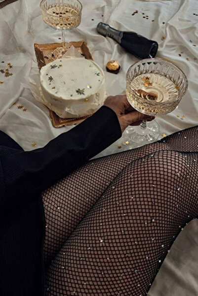 CHIC Kadın Siyah Taşlı File Külotlu Çorap – Parlak Taş Detaylı Şık & Çekici T...