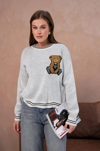 Park Karon Women's Crew Neck Stripe Detail Embroidered Knitwear Sweater 10519