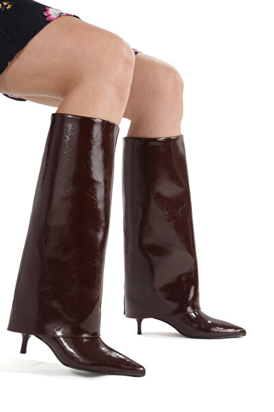 LUVETTO Καφέ τσαλακωμένο λουστρίνι με μυτερές μακριές μπότες 5 εκ. με λεπτό τ...