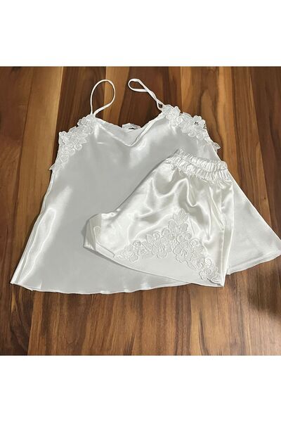 MODA Dantelli Saten Şortlu Gecelik Takımı