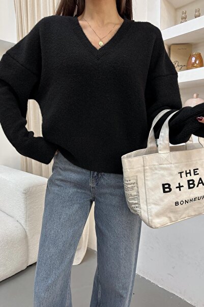 mylove V-Neck Knitwear Sweater Black