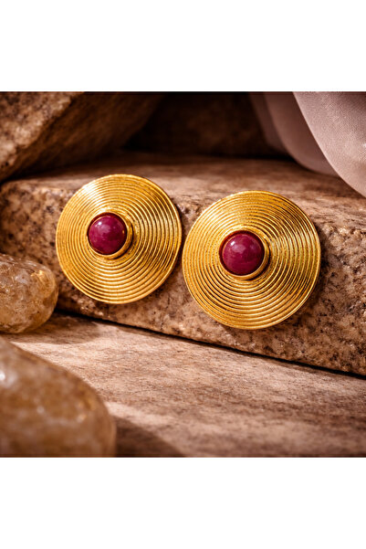 Altın Kaplama Pirinç Kırmızı Akik Taşlı Spiral Disk Stud Küpe – Kararma Yapmaz