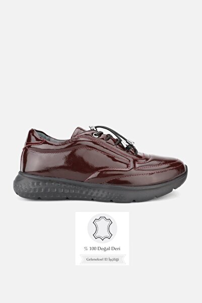 TUNAELLİ Women's Burgundy Patent Leather Genuine Natural Leather Smart Lace-Up Orthopedic Shoes