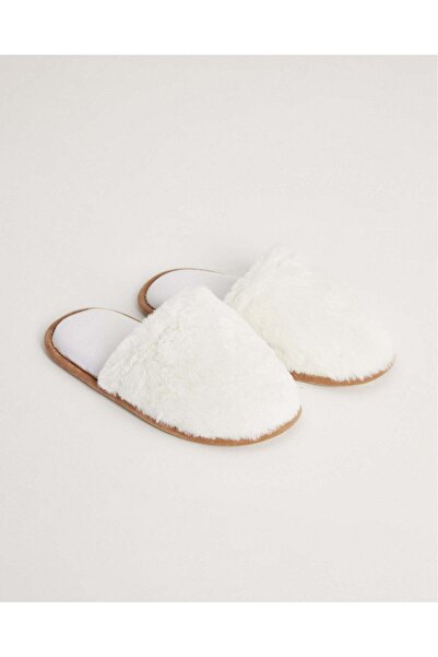 Chirpy Women's Simple and Stylish Home Slippers