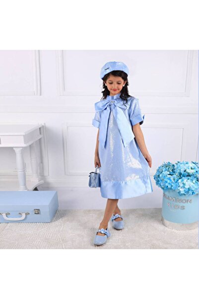 Mamnon A sparkly sky-blue dress with a bow