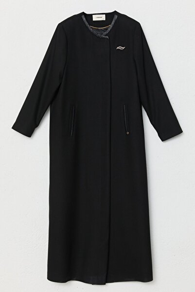 Nihan Büyük Beden Kruvaze Manto Siyah