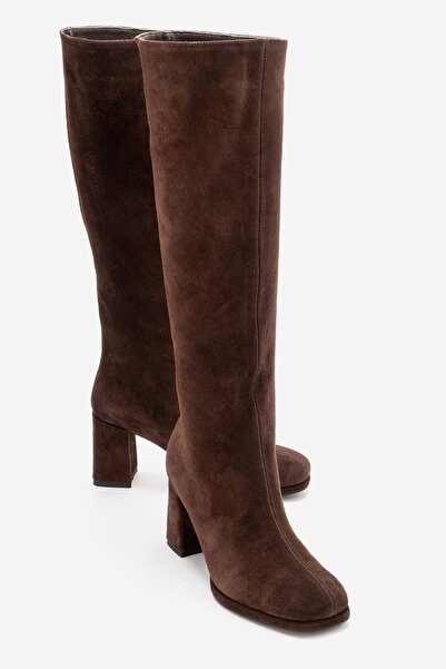 LuviShoes حذاء نسائي من الجلد الطبيعي من جلد الغزال البني من JAVEN بكعب سميك