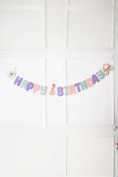 Le Mabelle Multi-Colored Princess and Castle Themed Happy Birthday Banner