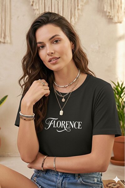 BW Bravely Wear تي شيرت نسائي أساسي برقبة دائرية من فلورنس مطبوع