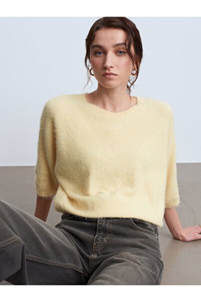 Dilvin 10852 Crew Neck Soft Textured Sweater-Yellow