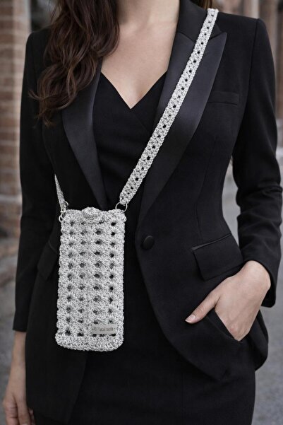 one depot only for quality life حقيبة هاتف محبوكة لامعة وبراقة