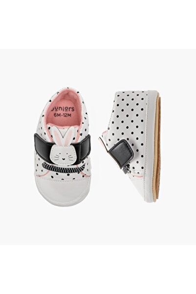 Juniors حذاء بوت مزين بأزرار على شكل أرنب مع إغلاق بخطاف وحلقة