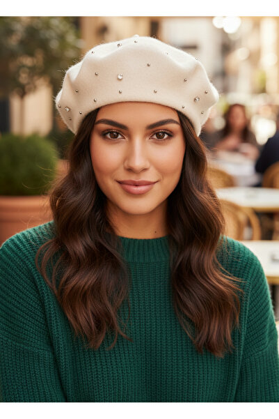 Mollycrush Women's White Felt Painter Beret |   Stone Detailed Daily Planner