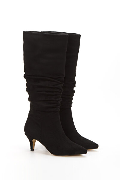 KARABAGSHOES حذاء نسائي أسود من جلد الغزال بتفاصيل مطاطية وكعب رفيع يصل إلى أ...