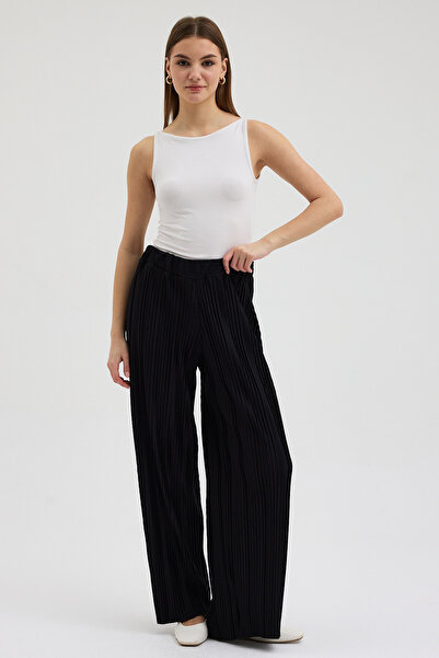 MAK PLEAT Kadın Pliseli Rahat Kesim Pantolon