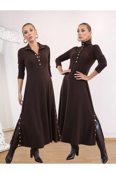 sorisso Φόρεμα από ύφασμα φράουλα με λεπτομέρεια με κουμπώματα