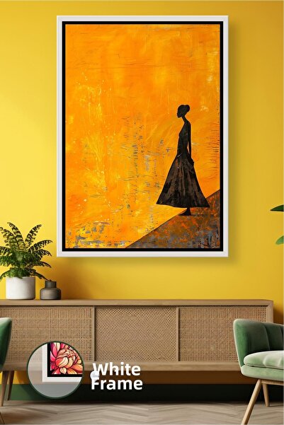 KOSS Dijital Siluetă neagră de femeie care plimbă în deșertul african, cu fun...