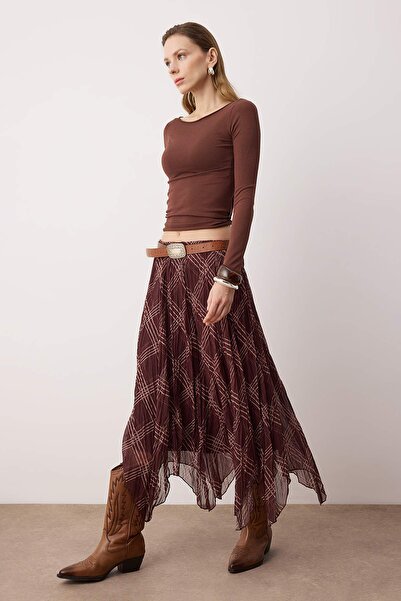 Trendyol Collection Fusta lungă asimetrică din șifon cu căptușeală în carouri...