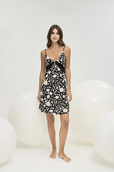 Sevim 16418 ΓΥΝΑΙΚΕΙΟ ΚΟΝΤΟ ΝΥΧΤΙΝΟ ΜΕ ΛΕΠΤΕΣ ΛΟΥΡΕΣ