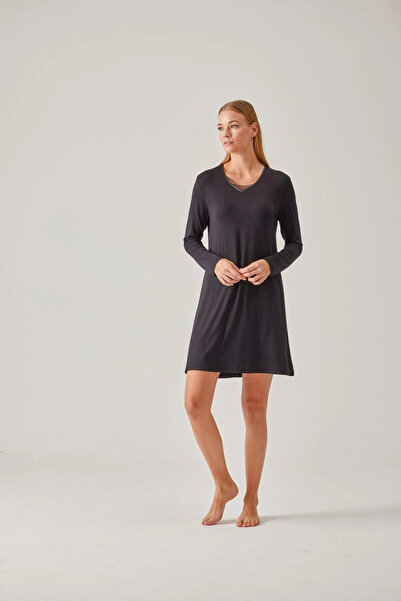 Pamuk & Pamuk Γυναικείο νυχτικό μαύρο σατέν βισκόζη με λαιμόκοψη