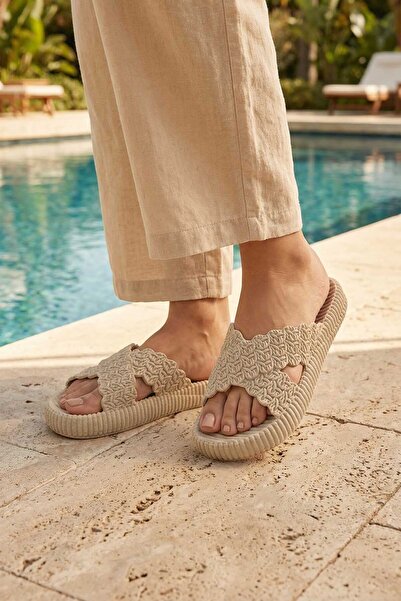 GEZER Kadın Yazlık Ev Banyo Islak Zemine Uygun Terlik