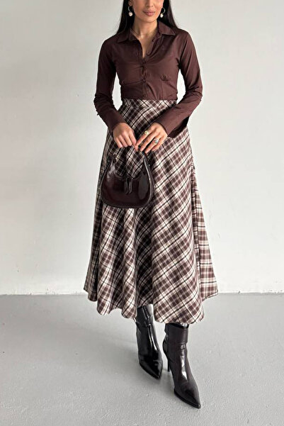 MILANOFOX Women's Brown High Waist Plaid Pattern Double Pocket Midi Bell Skirt