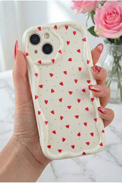 Fibaks Apple iPhone 15 Kılıf Kamera Korumalı Dalga Kenarlı Kırmızı Kalp Desen...