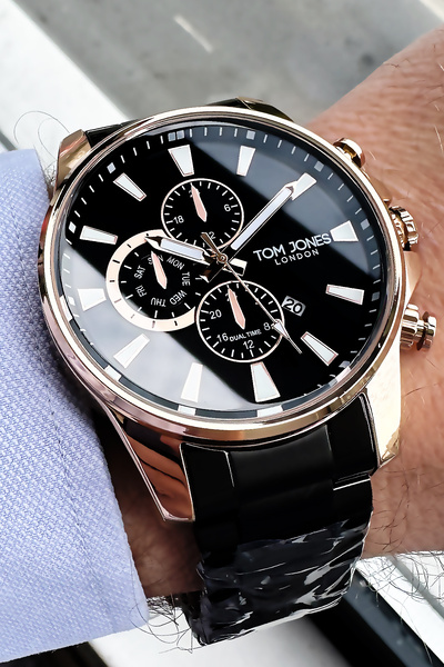 Tom Jones Erkek Kol Saati 3 Atm Su Geçirmez Siyah Renk Çelik Kordon TJE2044C5