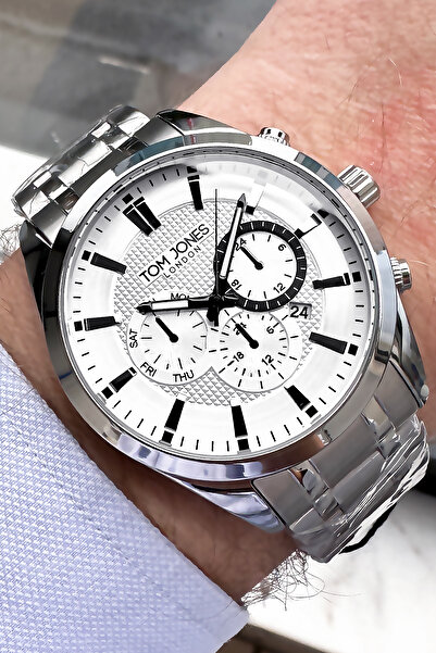 Tom Jones ساعة يد رجالية 3 أتم مقاومة للماء لون فضي سوار فولاذي Tje2005c6