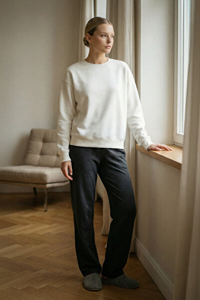 Amia&Co. Anthracite Basic Sweatpants with Elastic Waist Detail