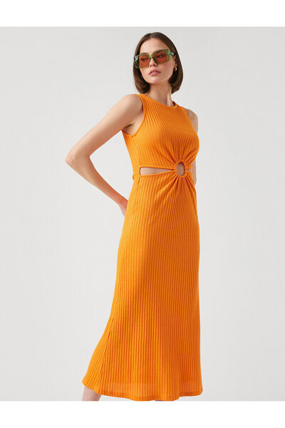 Koton Αμάνικο μίντι φόρεμα με λεπτομέρεια παραθύρου