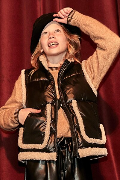 MAYORAL 8-18 Years Old Girl's Fleece-Lined Plush Detailed Vest Black