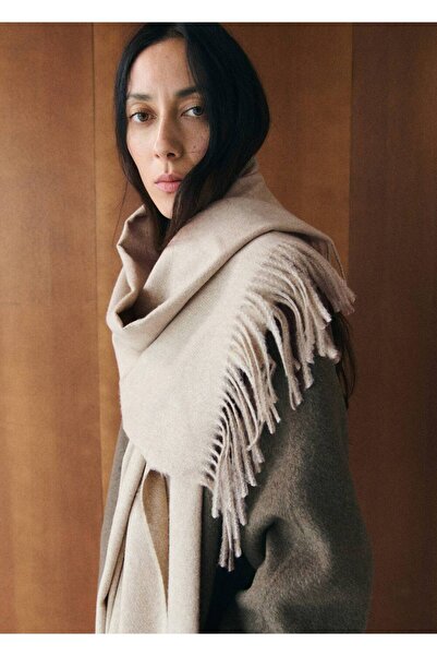 MANGO Woman Püsküllü atkı