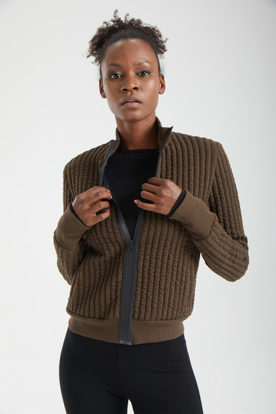 IMBUE Kapitone Dokulu Fermuarlı Kahverengi Bomber Ceket