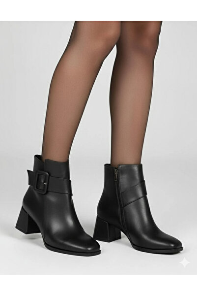 Hepici Kadın Küt Cilt Bot Siyah Kare Tokalı Günlük Şık Tasarım